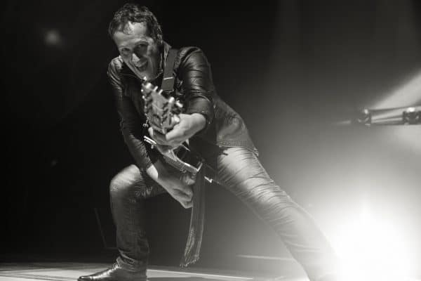 Def Leppard at the Bell Center in Montreal