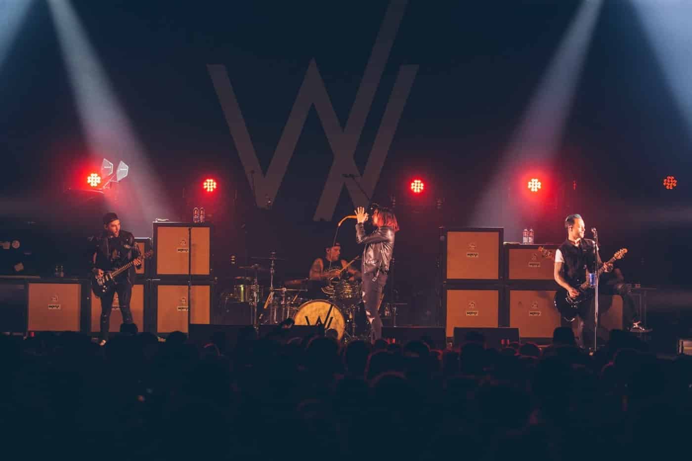sleeping with sirens mtelus