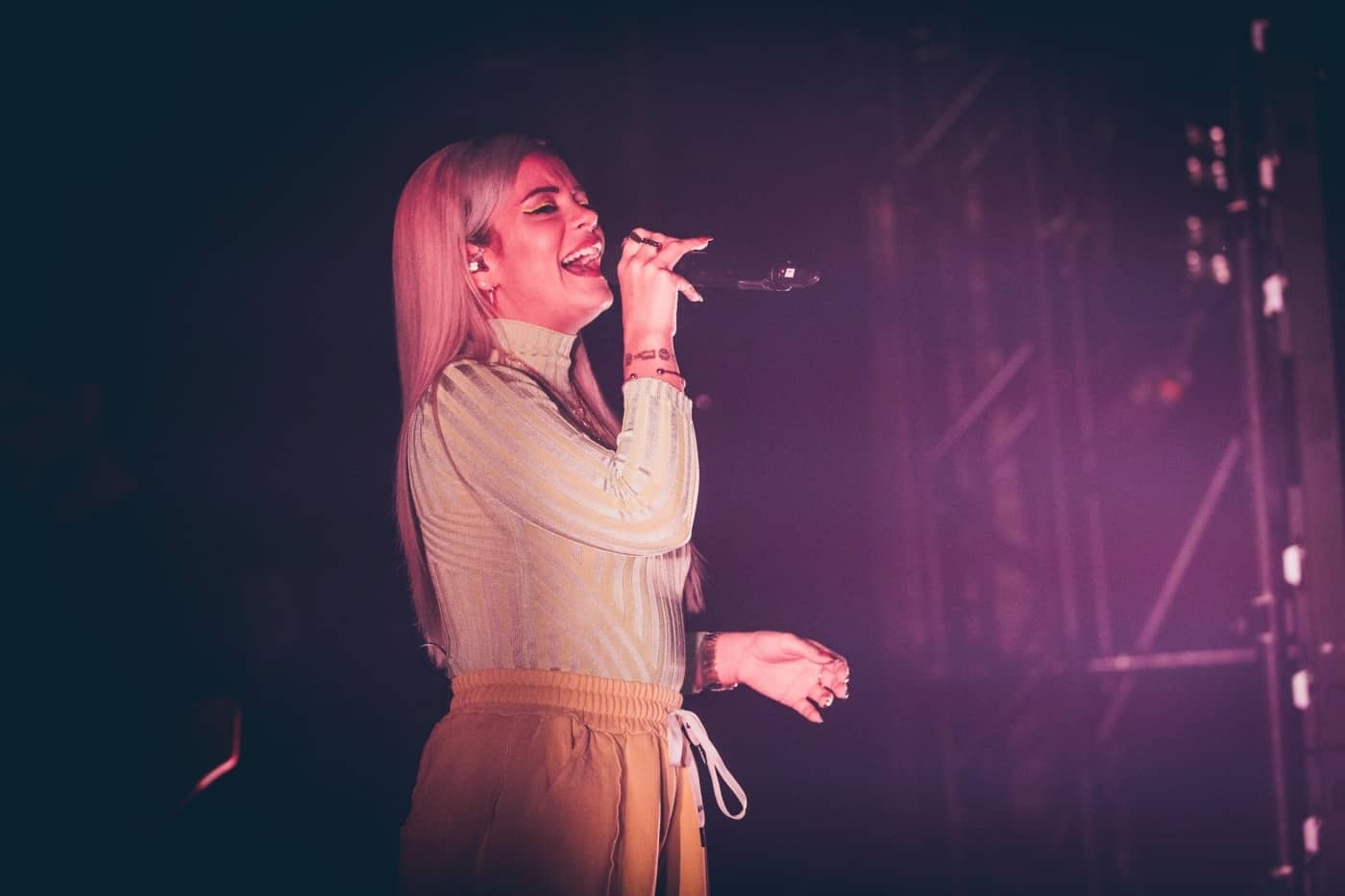 lily allen montreal