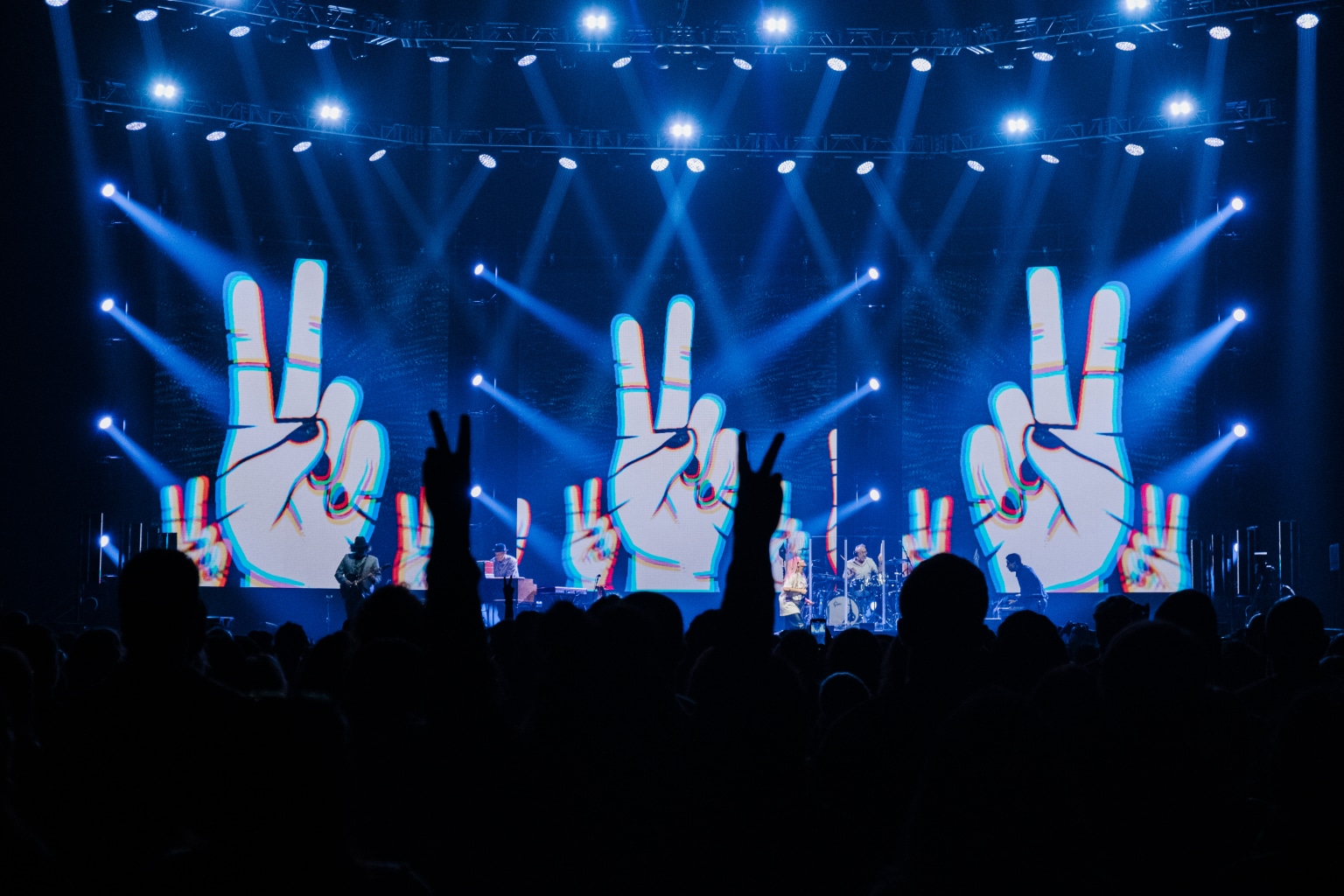 alanis morissette in Montreal