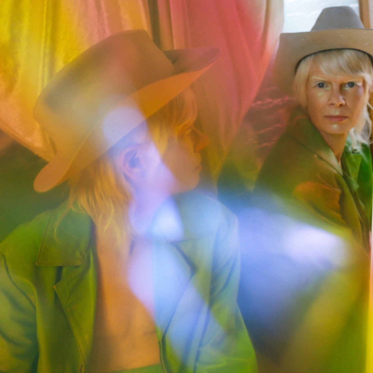 Rae Spoon Announces New Country Album - Montreal Rocks